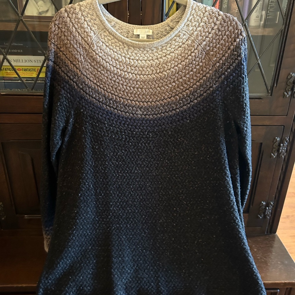 JJill size Medium Tunic Sweater